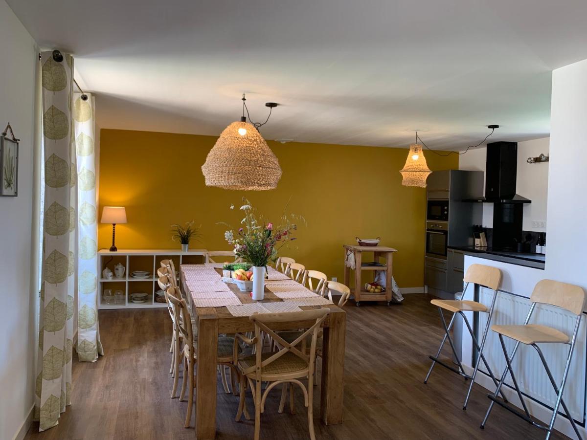 Chateau Du Mauny, Gites Et Chambres D'Hotes En Bourgogne Rosey Ngoại thất bức ảnh