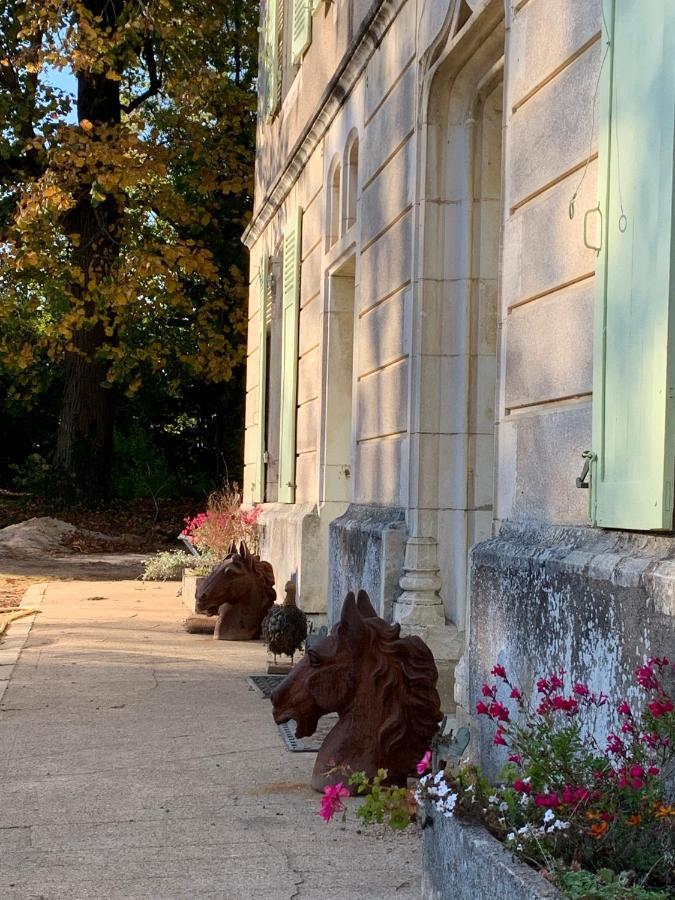 Chateau Du Mauny, Gites Et Chambres D'Hotes En Bourgogne Rosey Ngoại thất bức ảnh