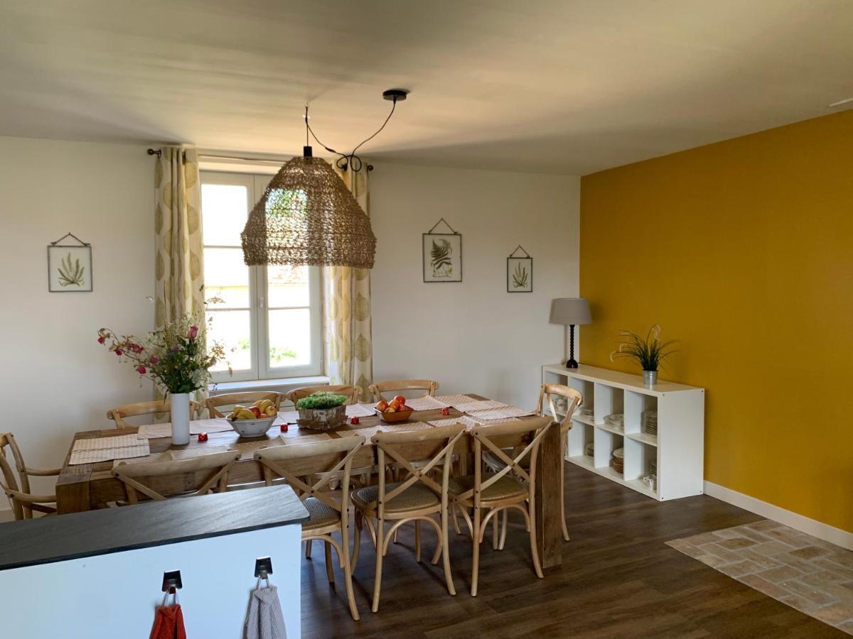 Chateau Du Mauny, Gites Et Chambres D'Hotes En Bourgogne Rosey Ngoại thất bức ảnh